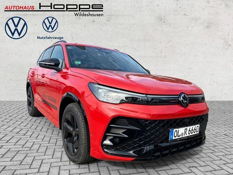 Rot Gebraucht 2024 VW Tiguan R-line SUV | 45.380 € (Teuer) - Bild 1/4