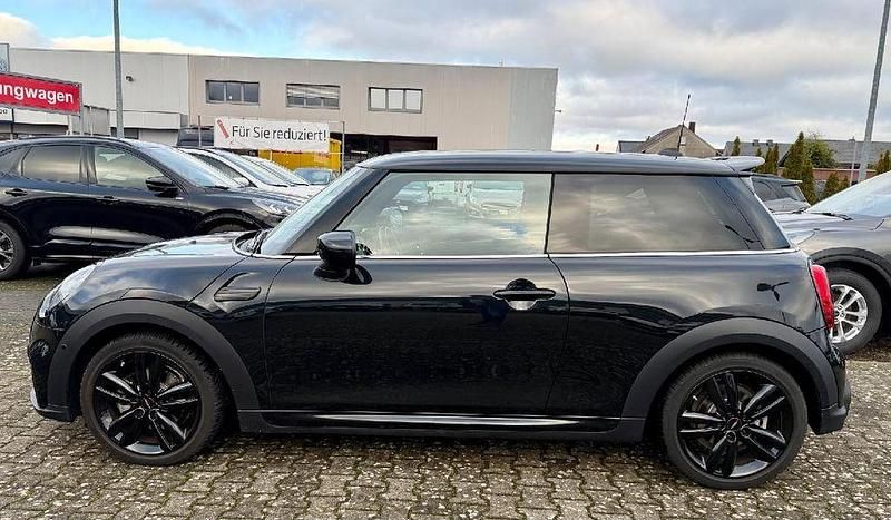 Gebraucht Mini John Cooper Works 136 PS (100 kW) 2024 Schwarz Kleinwagen