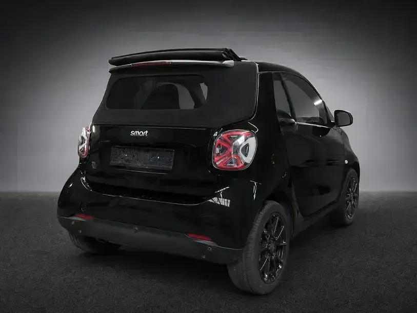 Gebraucht Smart ForTwo Electric Drive Brabus 60 kW (82 PS) 2021 Schwarz Cabrio
