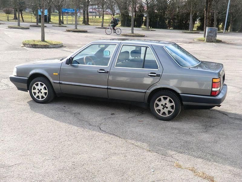 Gebraucht Lancia Thema 118 PS (86 kW) 1987 Grau Limousine