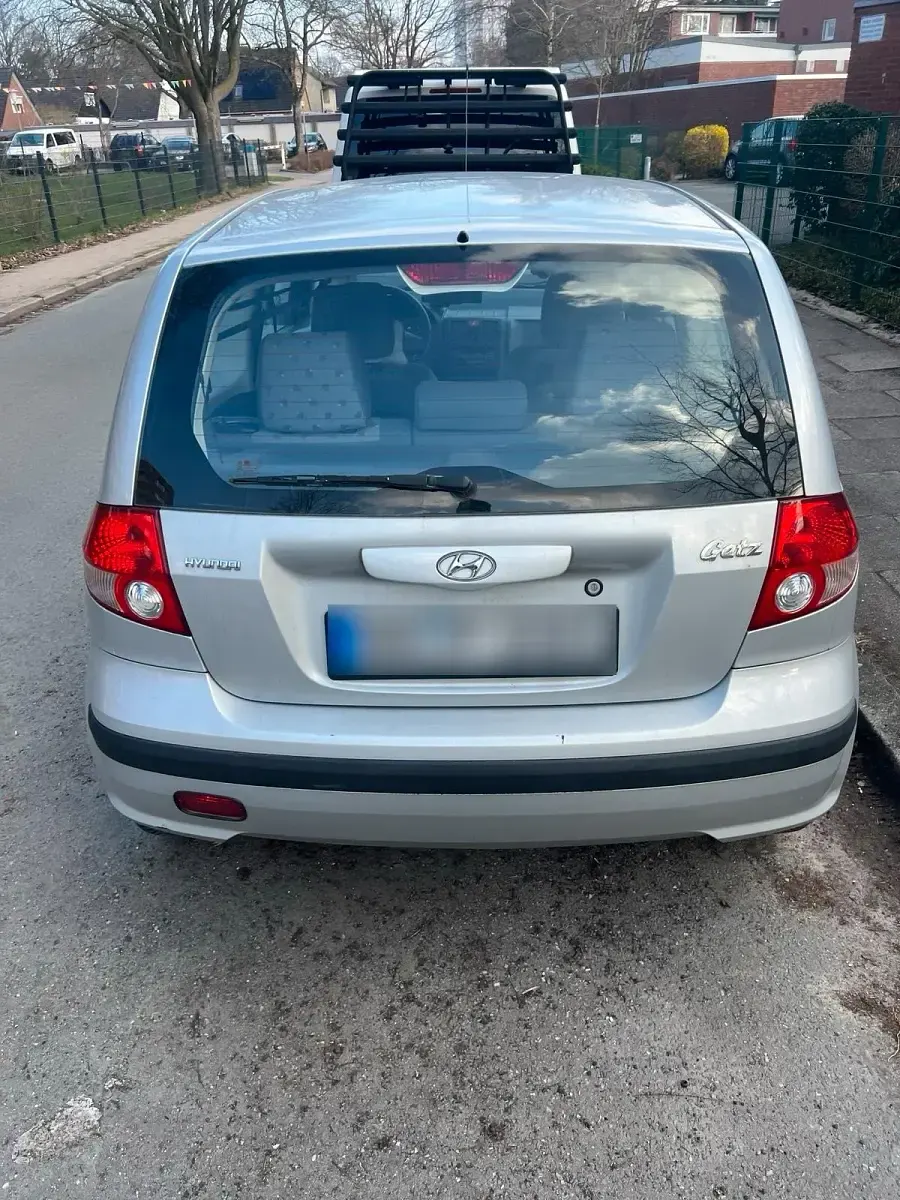 Second-hand Hyundai Getz 65 CP (47 kW) 2005 Argintiu Hatchback