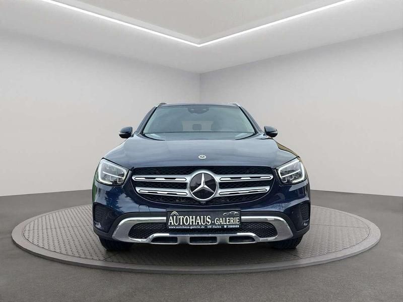 Gebraucht Mercedes GLC300e 320 PS (235 kW) 2021 Blau SUV
