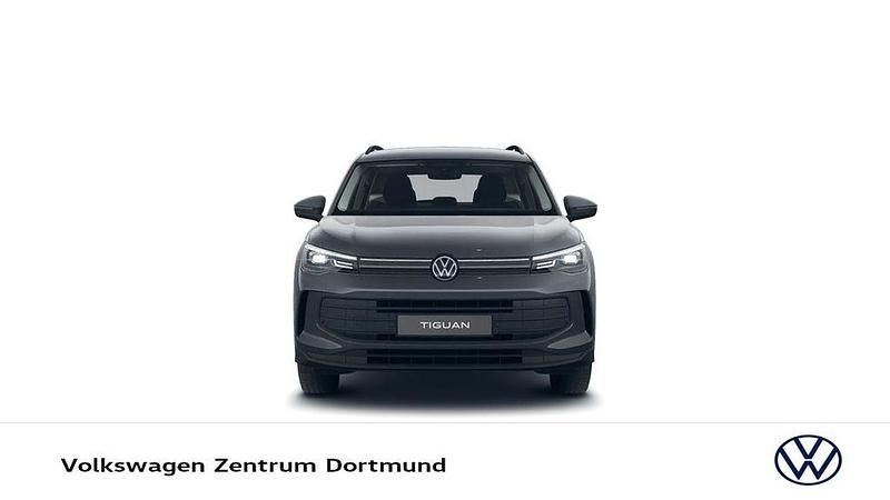 Gebraucht VW Tiguan 131 PS (96 kW) 2025 Delfingrau metallic SUV
