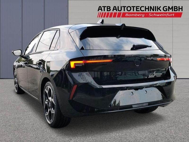 Gebraucht Opel Astra Ultimate 131 PS (96 kW) 2024 Schwarz Limousine