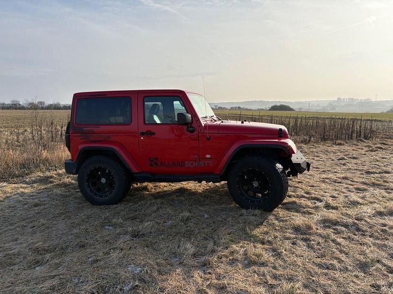 Gebraucht Jeep Wrangler Night Eagle 200 PS (147 kW) 2017 Rot SUV