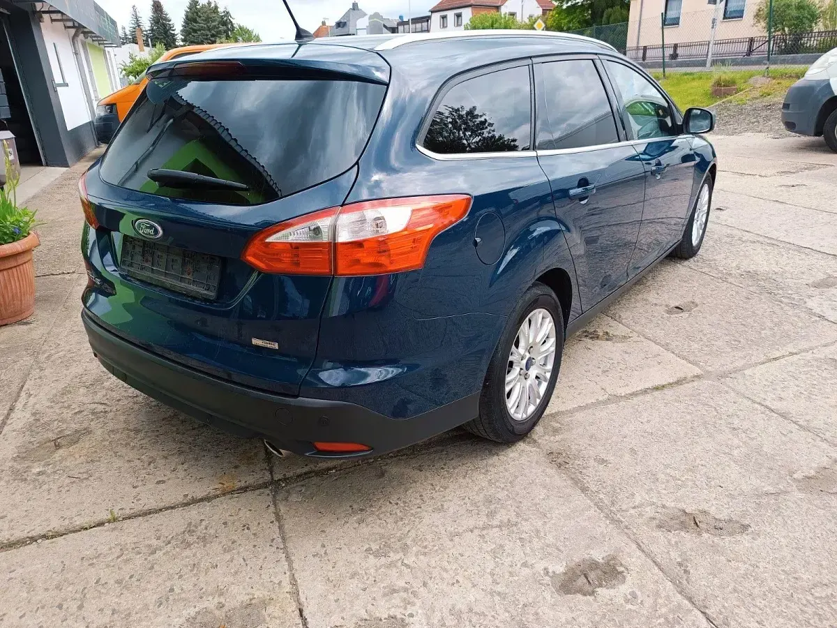 Occasion Ford Focus Titanium 150 ch (110 kW) 2011 Bleue Break