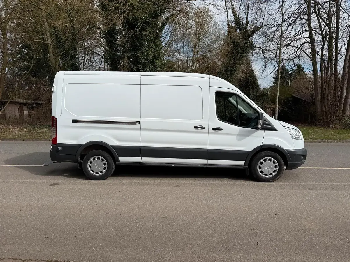 Używany Ford Transit 131 KM (96 kW) 2018 Biały Minivan