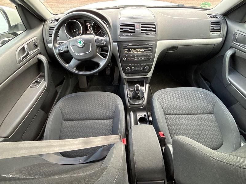 Gebraucht Skoda Yeti Elegance 122 PS (89 kW) 2012 Weiß SUV