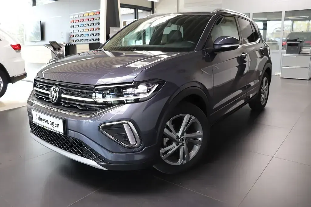 Gebraucht VW T-Cross R-line 150 PS (110 kW) 2025 Grau SUV