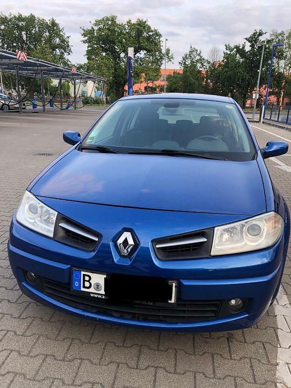 Gebraucht Renault Mégane II 110 PS (80 kW) 2008 Blau Limousine