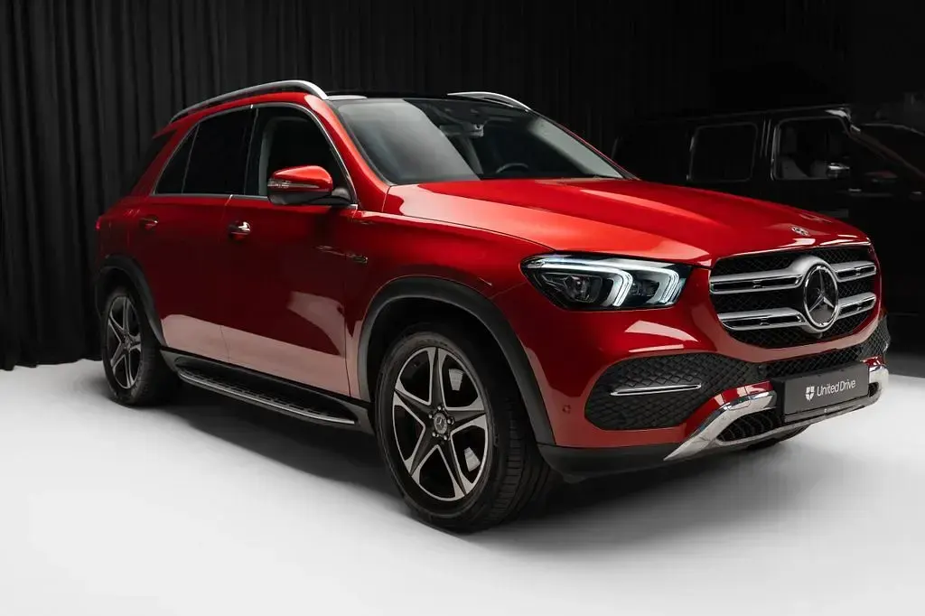 Gebraucht Mercedes GLE350 de 320 PS (235 kW) 2020 Rot SUV