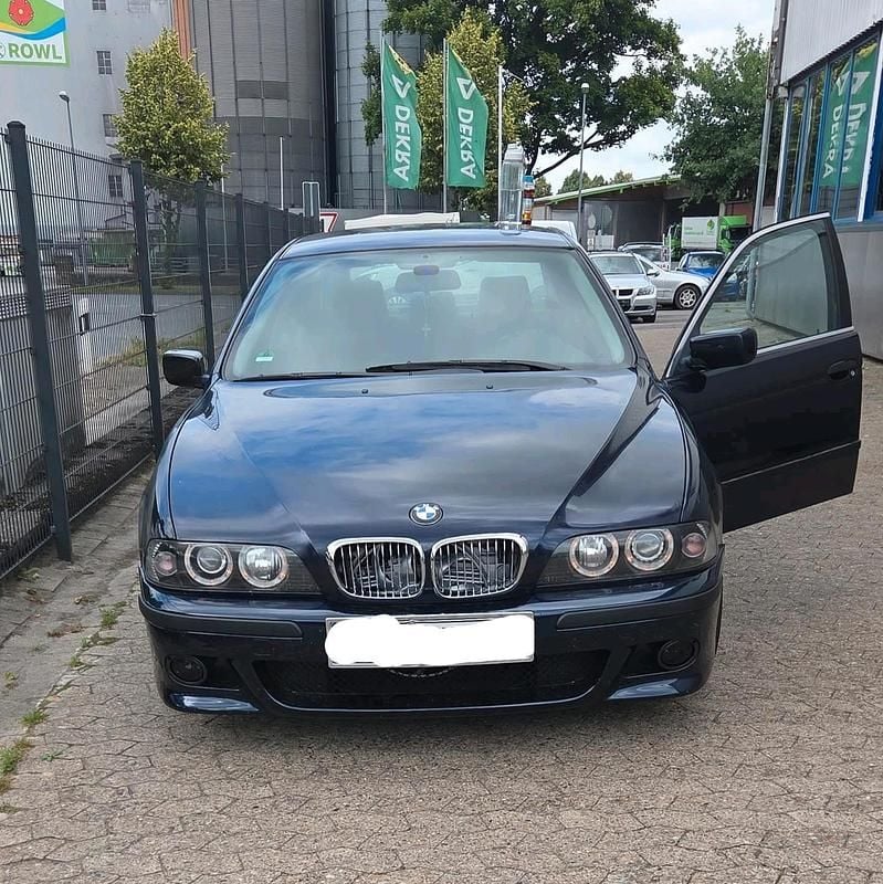 Blau Gebraucht 1998 BMW 528 Limousine | 4.000 € (Fairer Preis) - Bild 1/3
