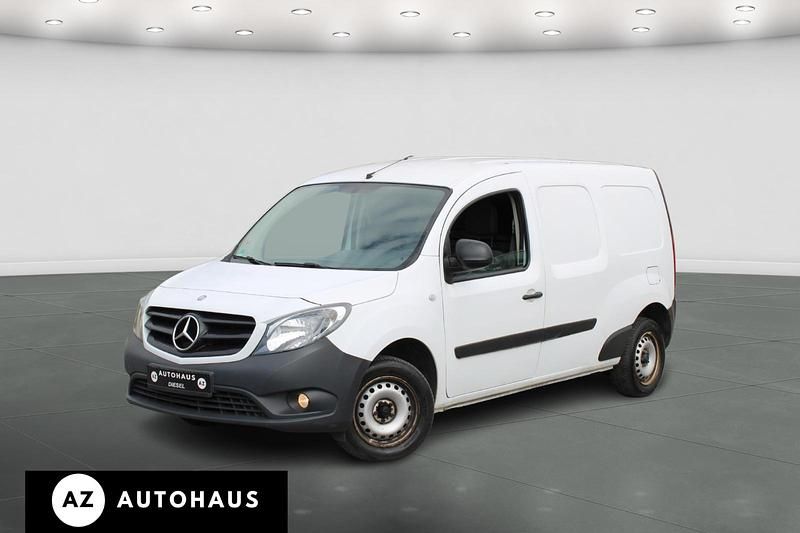 Weiß Gebraucht 2018 Mercedes Citan 111 Van / Kleinbus | 7.499 € (Guter Preis) - Bild 1/4
