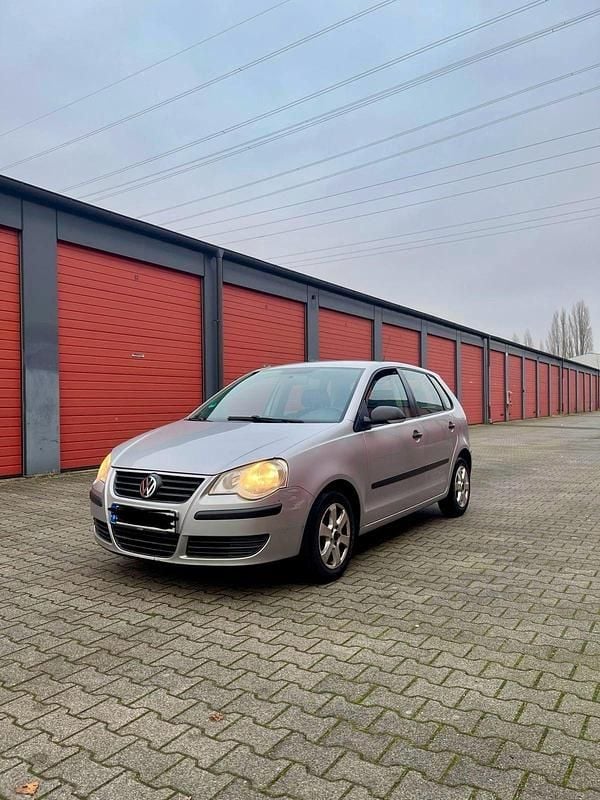 Silber Gebraucht 2008 VW Polo Kleinwagen | 750 € (Superpreis) - Bild 1/4