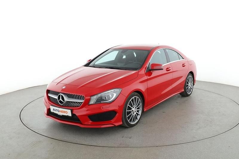 Rot Gebraucht 2014 Mercedes CLA180 AMG line Limousine | 16.070 € (Fairer Preis) - Bild 1/3