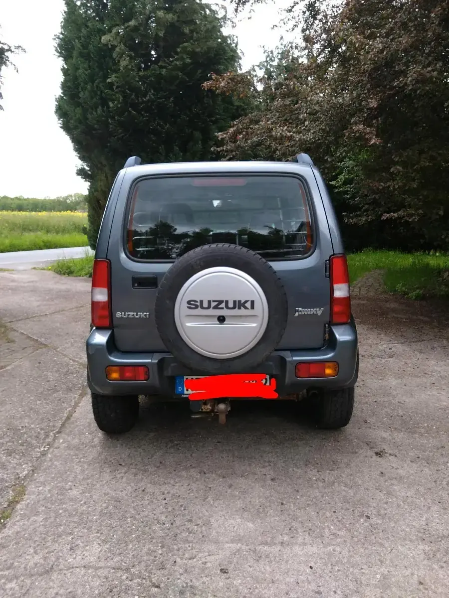 Occasion Suzuki Jimny 86 ch (63 kW) 2005 Gris SUV