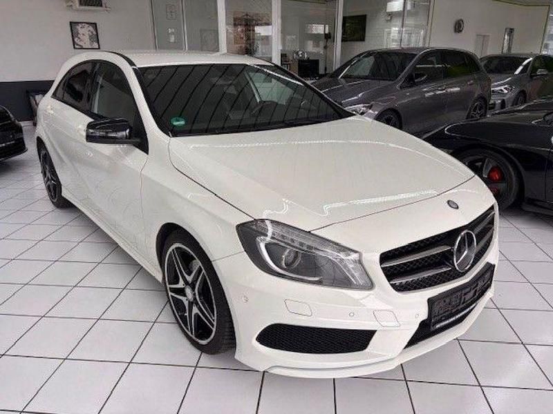 Gebraucht Mercedes A200 AMG line 156 PS (114 kW) 2014 Weiß Limousine