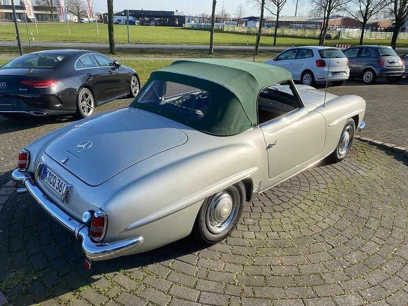 Gebraucht Mercedes 190 105 PS (77 kW) 1956 Silber Limousine