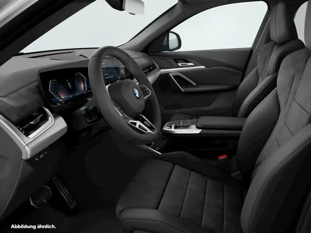 Gebraucht BMW X2 Luxury Line 150 PS (110 kW) 2025 Alpinweiss SUV