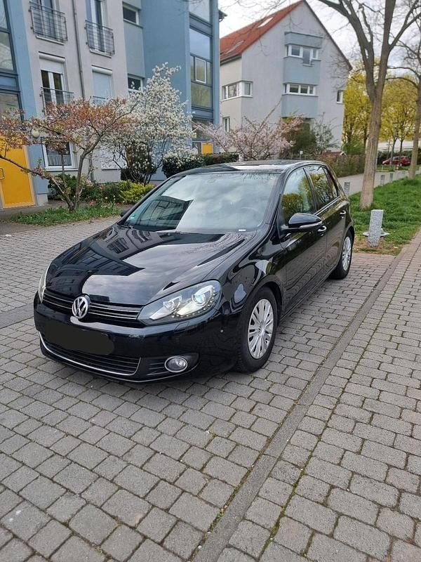 Używany VW Golf VII 122 KM (89 kW) 2012 Czarny Sedan/Limuzyna