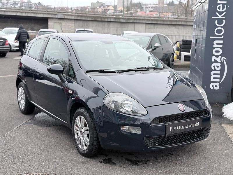 Gebraucht Fiat Punto Active 69 PS (50 kW) 2012 Blau Kleinwagen