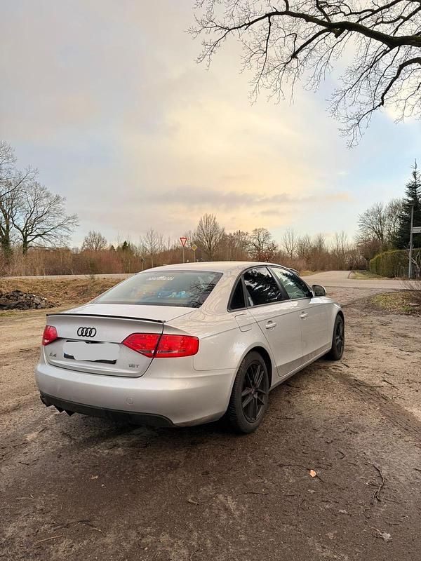 Gebraucht Audi A4 120 PS (88 kW) 2008 Silber Limousine