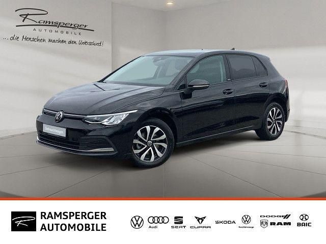 Schwarz Gebraucht 2022 VW Golf Active Limousine | 23.890 € (Fairer Preis) - Bild 1/4