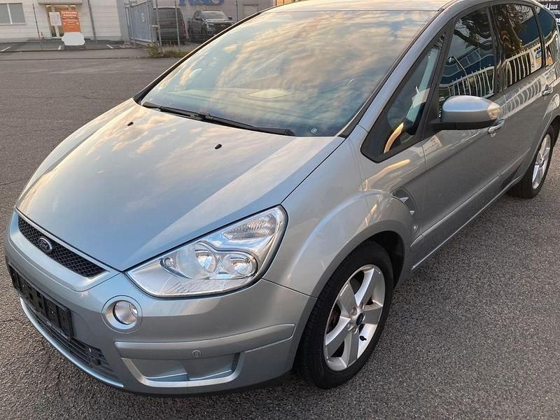 Gebraucht 2008 Ford S-MAX Titanium Van / Kleinbus | 4.200 € (Teuer) - Bild 1/4