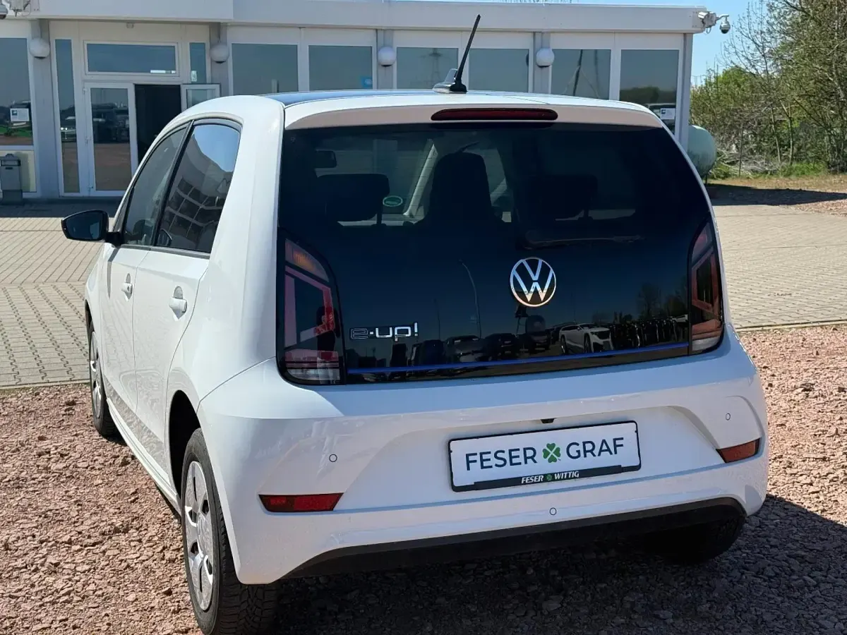 Używany VW e-up! Style 61 kW (83 KM) 2022 Hatchback