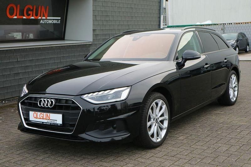 Mythosschwarz Gebraucht 2021 Audi A4 Ambiente Kombi | 24.400 € (Fairer Preis) - Bild 1/4