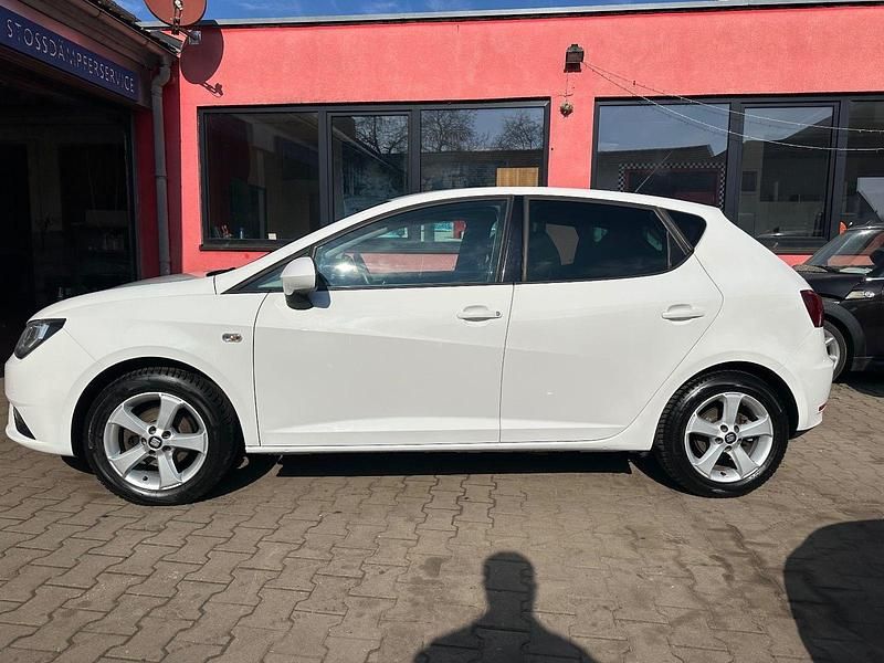 Gebraucht Seat Ibiza Style 105 PS (77 kW) 2014 Weiß Kleinwagen