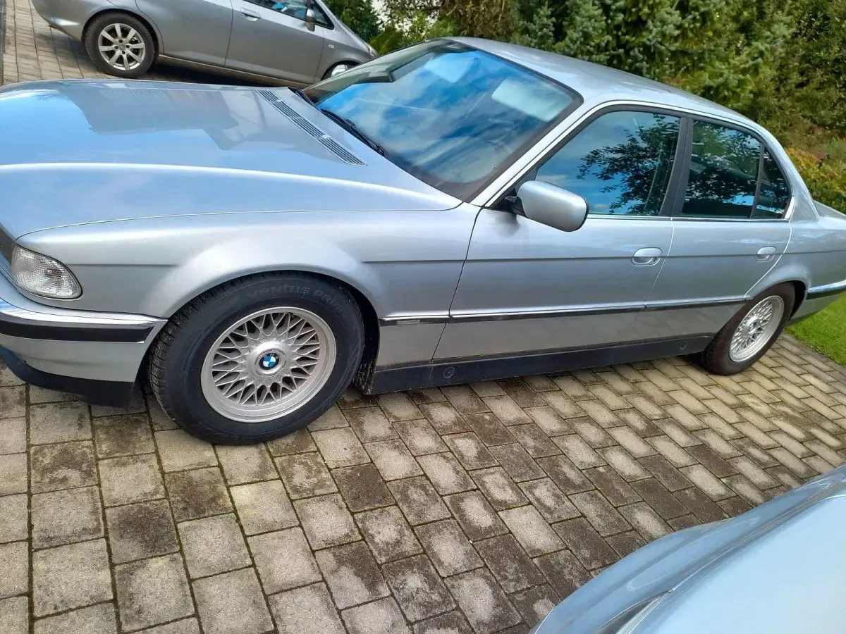 Gebraucht BMW 728 Performance 193 PS (141 kW) 1997 Silber Limousine