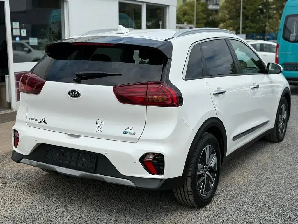 Gebraucht Kia Niro 105 PS (77 kW) 2020 Weiß SUV
