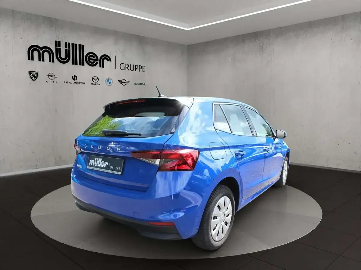 Gebraucht Skoda Fabia Easy 65 PS (47 kW) 2023 Blau Kleinwagen
