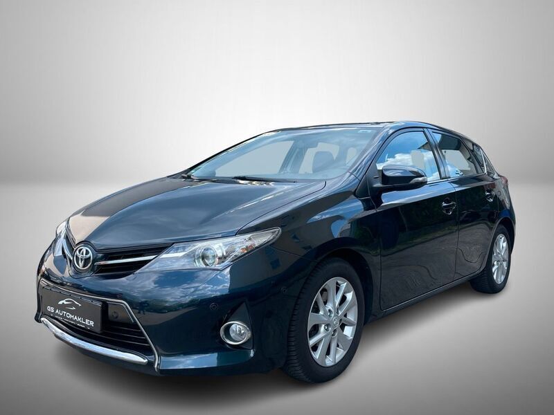 Blau Gebraucht 2013 Toyota Auris Edition Limousine | 7.800 € (Fairer Preis) - Bild 1/4