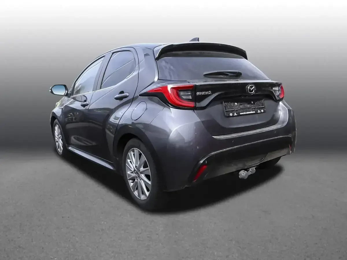 Gebraucht Mazda 2 116 PS (85 kW) 2022 Grau Limousine