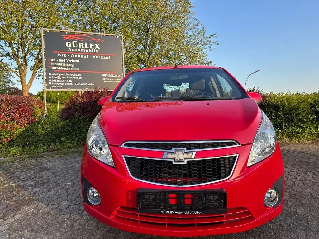 Gebraucht Chevrolet Spark LS 68 PS (50 kW) 2011 Super red Kleinwagen