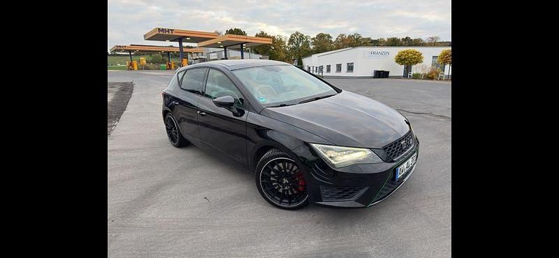 Schwarz Gebraucht 2016 Cupra Leon Limousine | 18.200 € (Guter Preis) - Bild 1/4