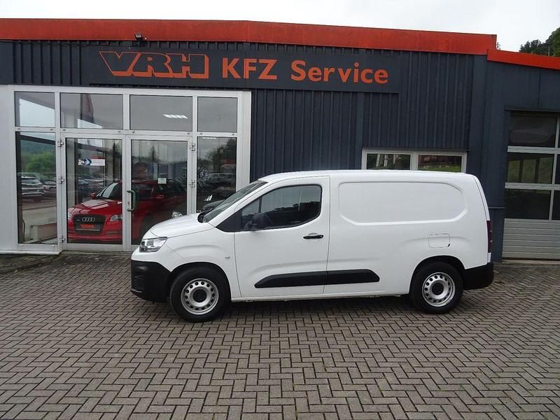 Gebraucht Citroën Berlingo 131 PS (96 kW) 2019 Weiß Van / Kleinbus