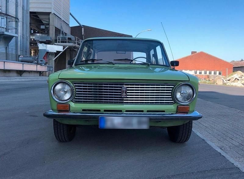 Gebraucht Lada 1200 60 PS (44 kW) 1984 Grün Limousine