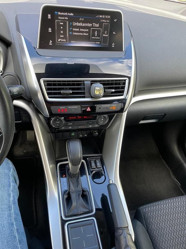 Gebraucht Mitsubishi Eclipse Cross 163 PS (119 kW) 2019 Schwarz SUV