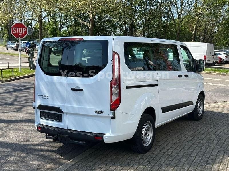 Gebraucht Ford Transit Custom 150 PS (110 kW) 2023 Weiß Van / Kleinbus