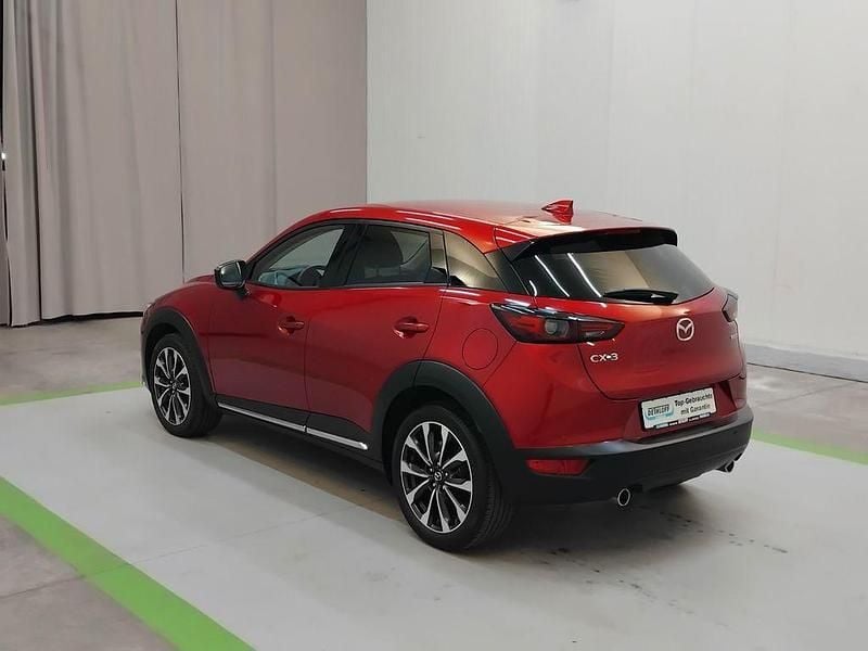 Używany Mazda CX-3 Selection 121 KM (88 kW) 2022 Czerwony SUV