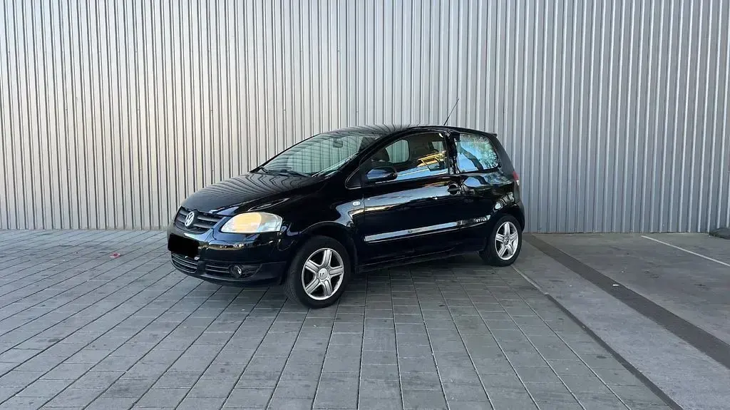 Usado VW Fox Style 60 CV (44 kW) 2011 Negro Utilitario