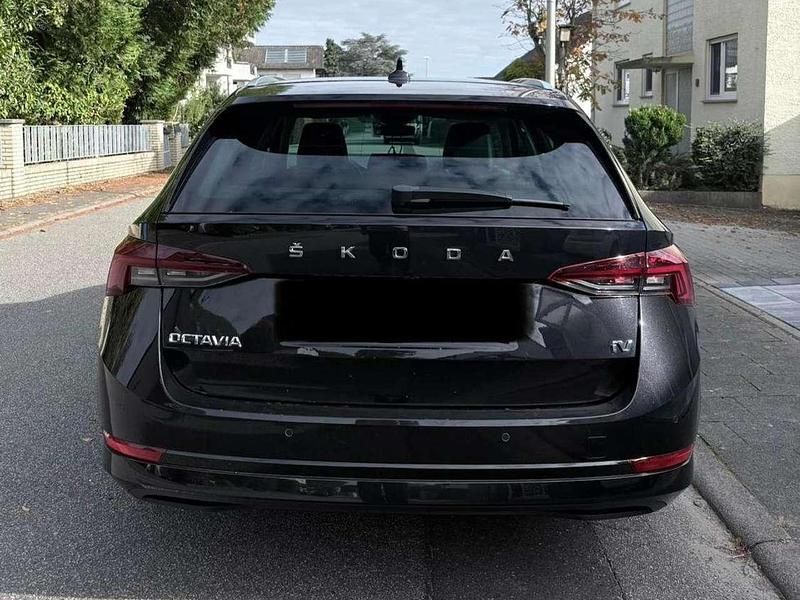 Gebraucht Skoda Octavia Style 150 PS (110 kW) 2021 Schwarz Kombi