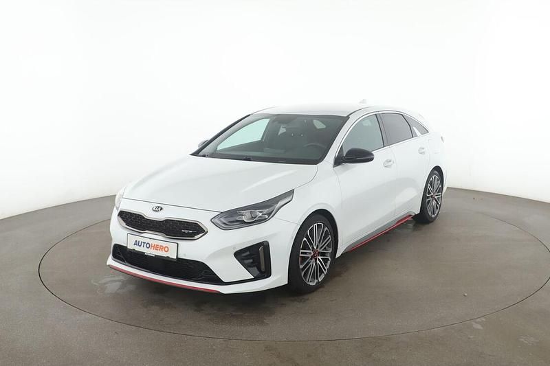 Weiß Gebraucht 2021 Kia ProCeed Kleinwagen | 23.140 € (Guter Preis) - Bild 1/3