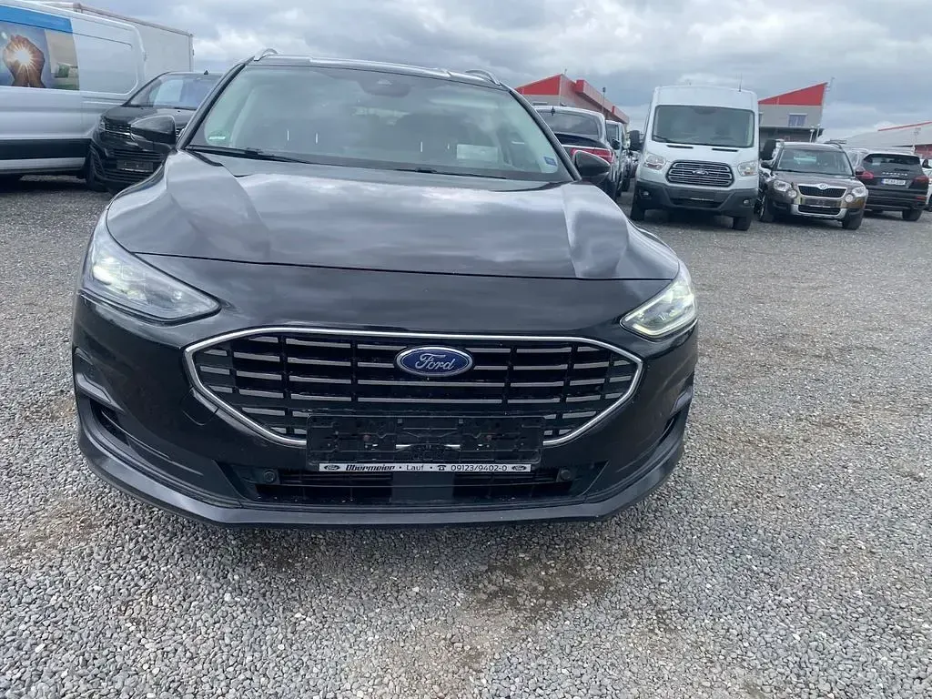 Używany Ford Focus Titanium X 155 KM (114 kW) 2023 Czarny Sedan/Limuzyna