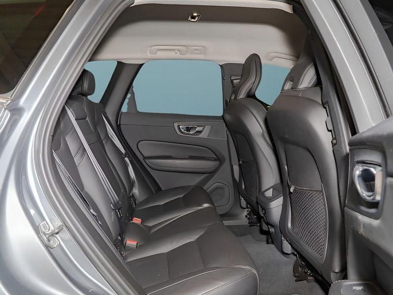 Gebraucht Volvo XC60 190 PS (139 kW) 2020 Grau SUV