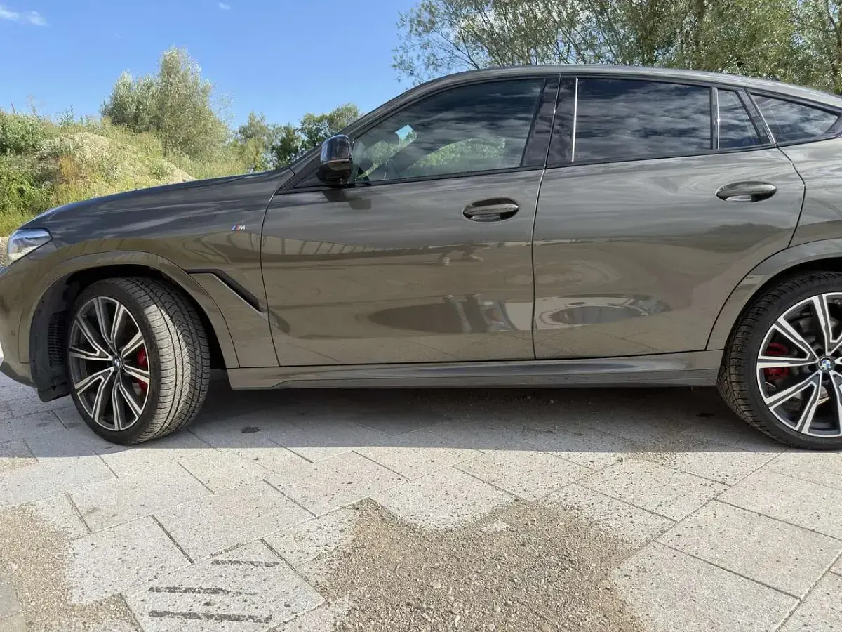 Gebraucht BMW X6 M 530 PS (389 kW) 2021 Grün SUV