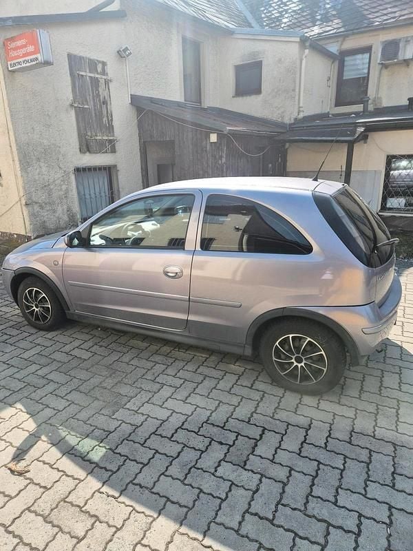 Gebraucht Opel Corsa 60 PS (44 kW) 2006 Silber Kleinwagen